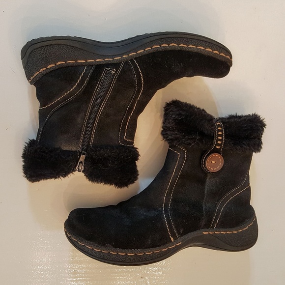 bare traps suede boots